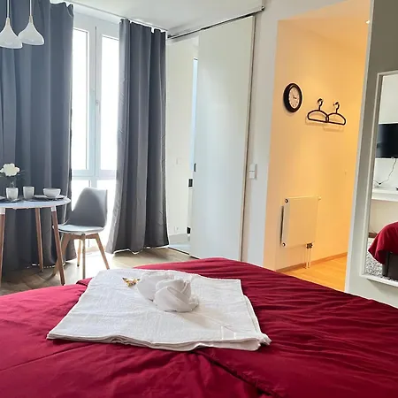 Am Waldschloesschen Mit Kueche Und Netflix Dresde